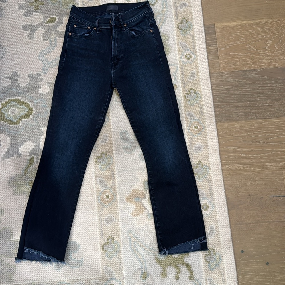 MOTHER Insider Crop Step Fray denim